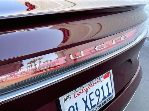 Used 2024 Lucid Air Touring AWD/4WD image 31