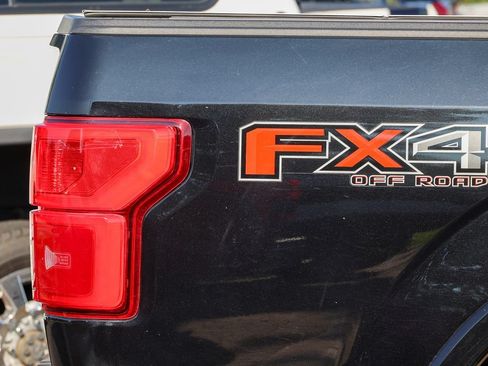 Used 2020 Ford F150 Lariat w/ Max Trailer Tow Package AWD/4WD image 38