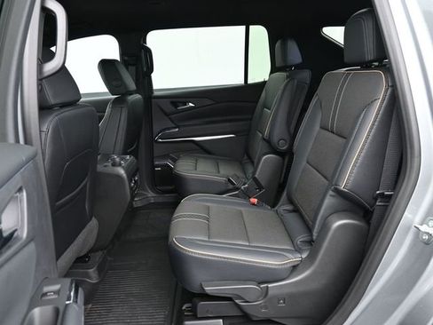 New 2026 Chevrolet Traverse High Country w/ LPO, Floor Liner Package FWD image 29