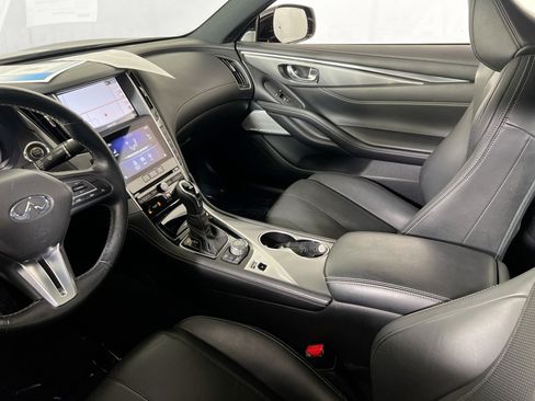 Used 2019 INFINITI Q60 3.0t Luxe w/ Essential Package image 24