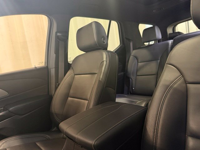 Used 2023 Chevrolet Traverse LT w/ LT Premium Package AWD/4WD image 20