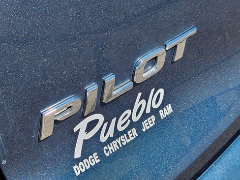 Used 2018 Honda Pilot EX image 12