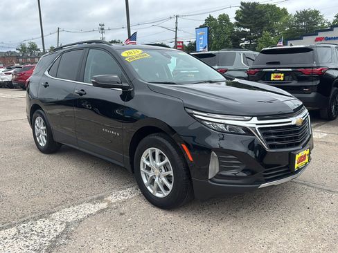 Used 2023 Chevrolet Equinox LT FWD image 4
