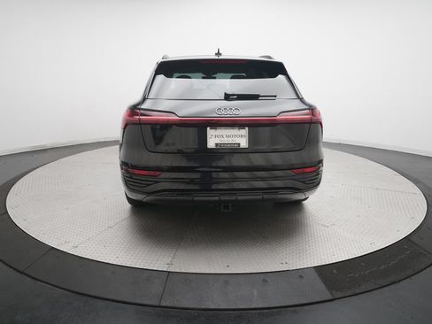 Certified 2024 Audi Q8 e-tron Prestige w/ Prestige Package AWD/4WD image 27
