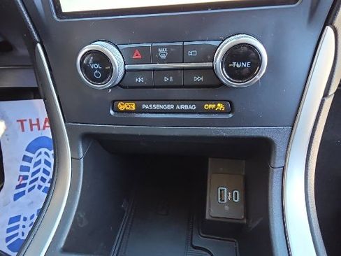 Certified 2022 Ford Edge SEL w/ Sport Appearance Package image 20