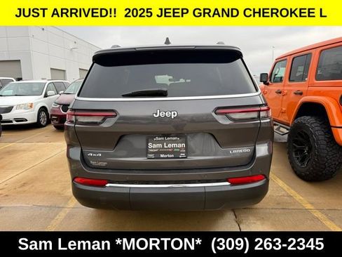 New 2025 Jeep Grand Cherokee L Laredo w/ Luxury Tech Group I image 8