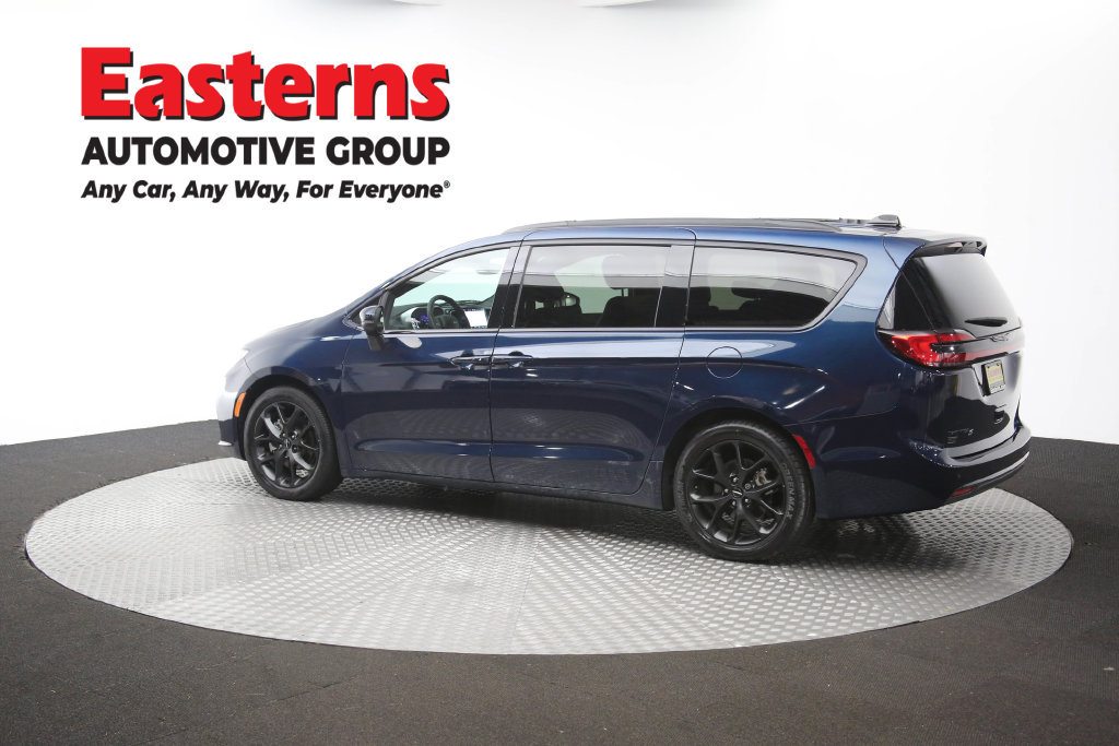 Used 2023 Chrysler Pacifica Touring-L w/ S Appearance Package FWD image 65