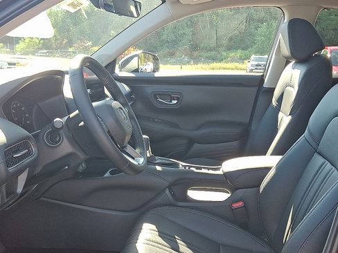 New 2026 Honda HR-V EX-L image 7
