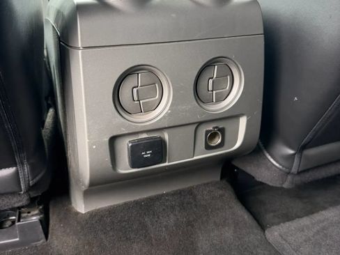 Used 2011 Ford F150 Lariat w/ Lariat Plus Pkg RWD image 10