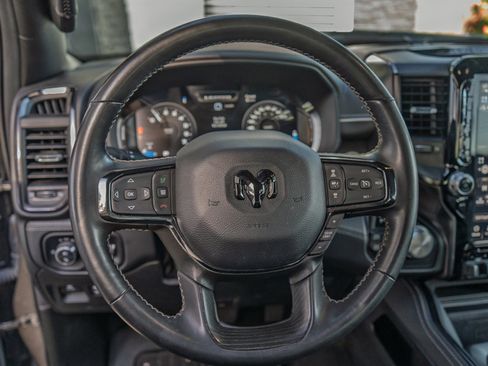 Used 2023 RAM 1500 Limited AWD/4WD image 18