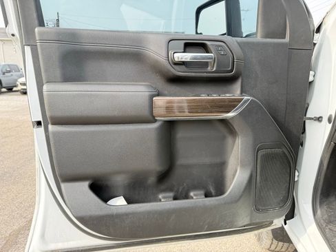 Used 2020 Chevrolet Silverado 2500 LT image 12