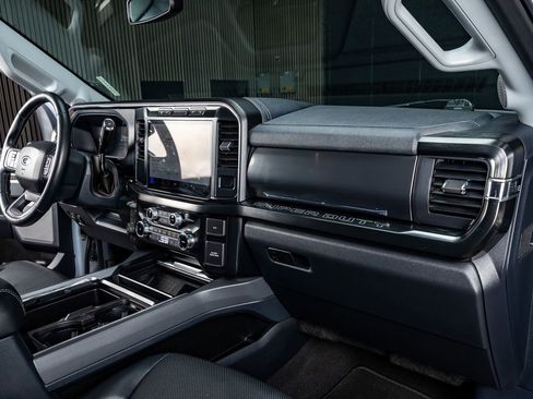 Used 2024 Ford F250 Lariat w/ Sport Appearance Package image 18