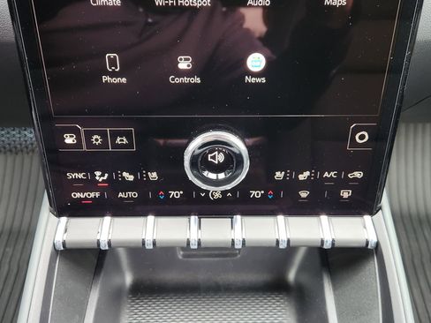 New 2026 GMC Terrain AT4 w/ Convenience Package III image 22