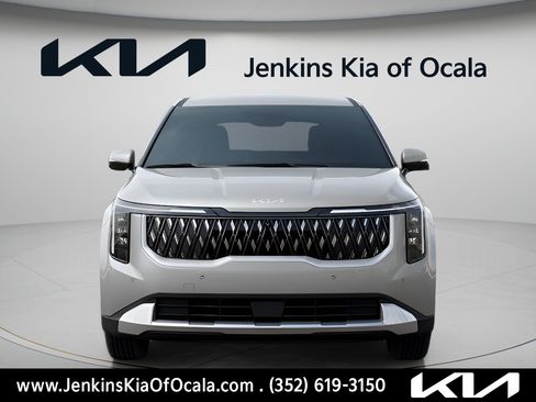 New 2026 Kia Carnival EX FWD image 9