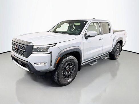 Certified 2022 Nissan Frontier PRO-4X w/ Pro-4X Premium Package AWD/4WD image 3