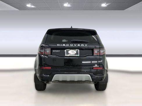 Used 2025 Land Rover Discovery Sport S image 10