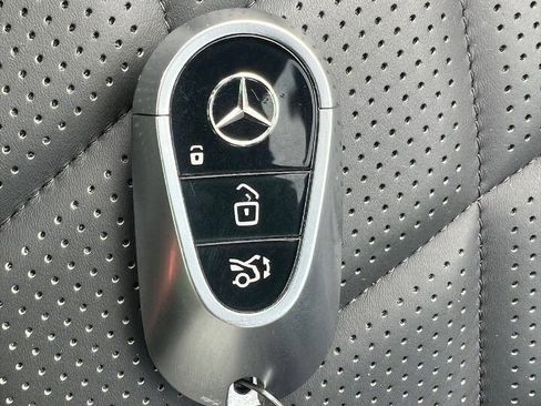 Used 2024 Mercedes-Benz S 580 4MATIC Sedan image 19