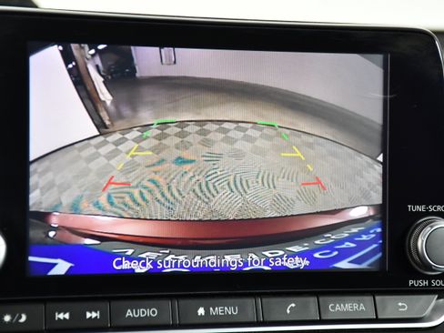 Used 2024 Nissan Altima 2.5 SV FWD image 28