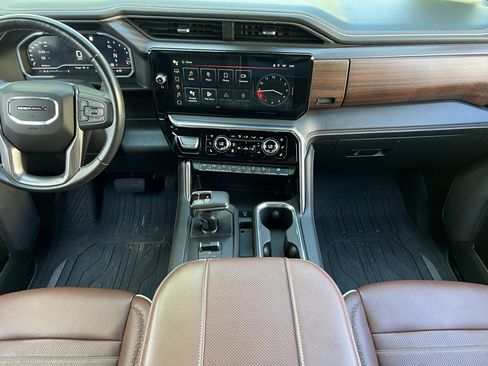 Used 2023 GMC Sierra 1500 Denali Ultimate AWD/4WD image 30