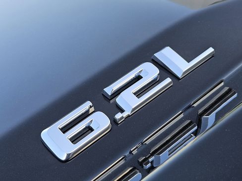 Certified 2024 Chevrolet Silverado 1500 High Country image 17