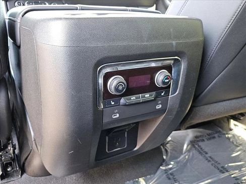 Used 2023 Chevrolet Tahoe LT w/ Luxury Package image 23