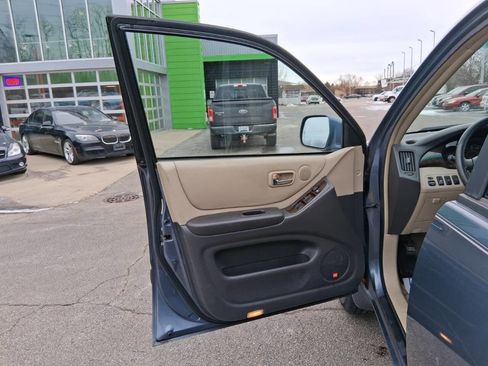 Used 2003 Toyota Highlander Limited image 11