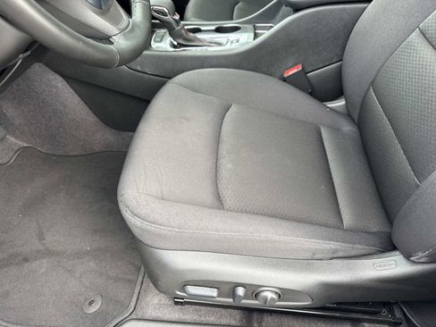 Used 2024 Chevrolet Malibu RS image 19