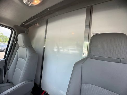 New 2026 Ford E-450 and Econoline 450 Super Duty w/ Power Equipment Group RWD image 20