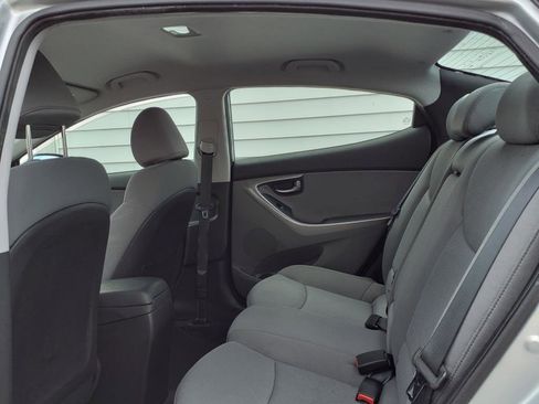 Used 2012 Hyundai Elantra GLS w/ Preferred Pkg 3 image 8