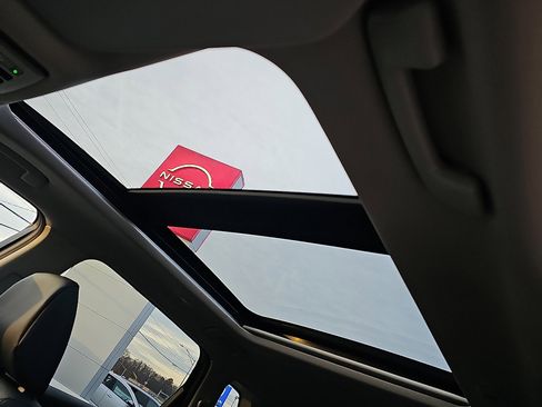 New 2026 Nissan Rogue SV image 10