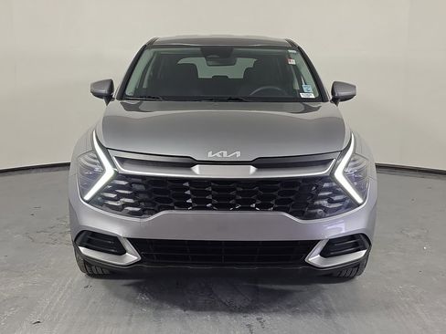 Certified 2025 Kia Sportage LX FWD image 2