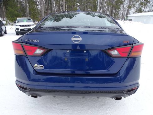 Used 2024 Nissan Altima 2.5 SR image 7