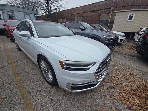 Used 2020 Audi A8 L 4.0T w/ Executive Package image 3