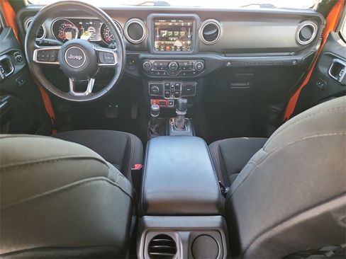 Used 2018 Jeep Wrangler Unlimited Rubicon image 25