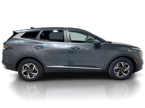 Used 2024 Kia Sportage LX FWD image 8