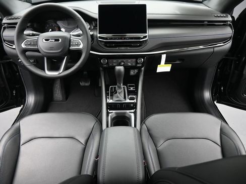 New 2026 Jeep Compass Limited image 23