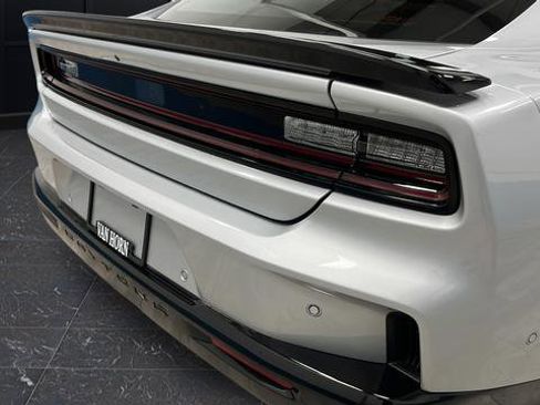 Used 2025 Dodge Charger R/T Scat Pack w/ Track Pack image 36