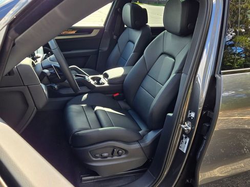 New 2026 Porsche Cayenne E-Hybrid image 5