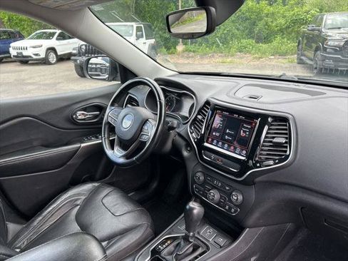 Certified 2019 Jeep Cherokee Limited AWD/4WD image 27