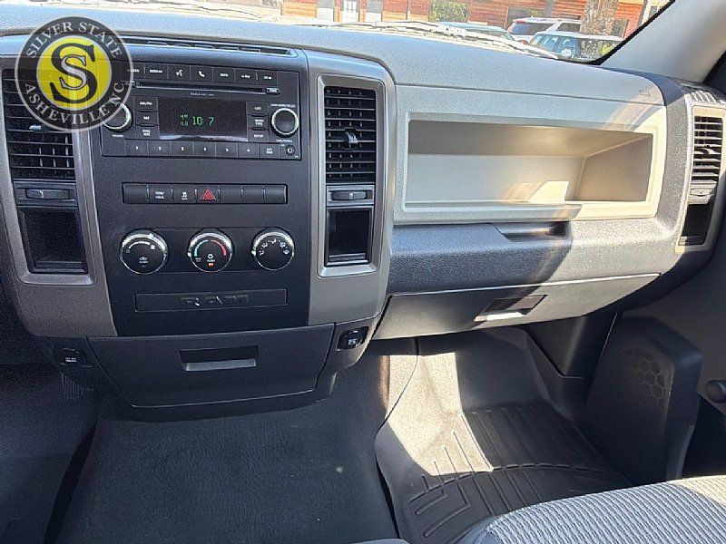 Used 2011 RAM 1500 Tradesman RWD image 19