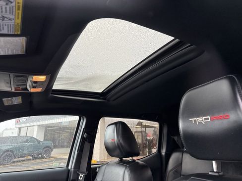 Used 2019 Toyota Tacoma TRD Pro image 16