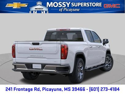 New 2026 GMC Sierra 1500 SLT w/ SLT Premium Package