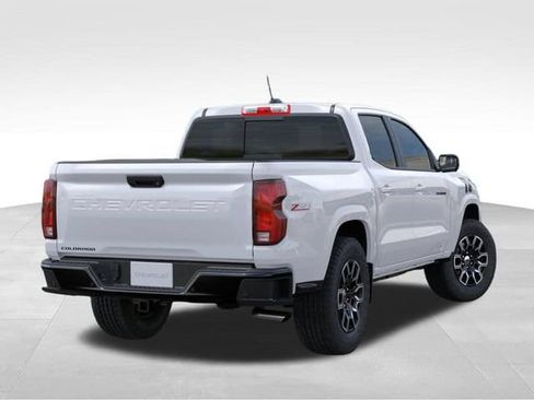 New 2026 Chevrolet Colorado Z71 w/ Technology Package AWD/4WD image 4