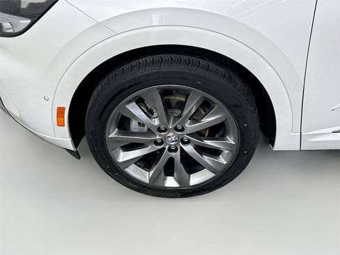 Used 2023 Buick Envision Avenir AWD/4WD image 26