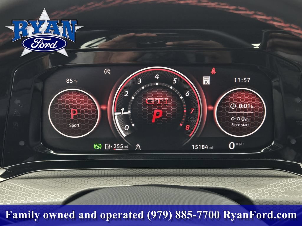 Used 2024 Volkswagen GTI SE FWD image 11
