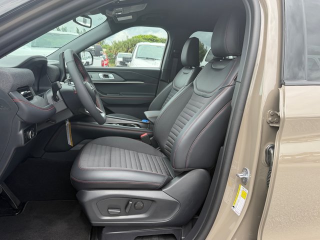 New 2027 Ford Explorer ST-Line w/ Premium Package RWD image 12
