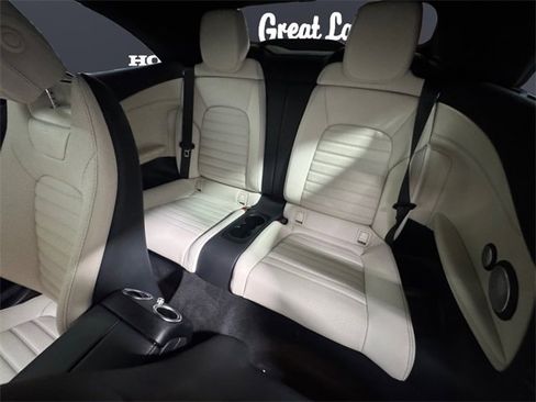 Used 2023 Mercedes-Benz C 300 Cabriolet image 13
