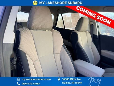 Used 2025 Subaru Outback Premium image 16