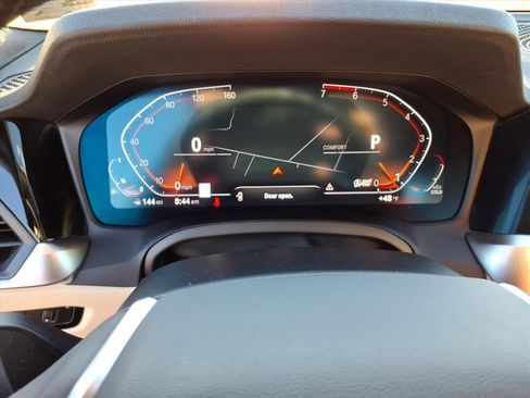 Used 2022 BMW 330i xDrive Sedan w/ Premium Package image 28