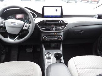 Certified 2022 Ford Escape SE w/ Cold Weather Package video 2